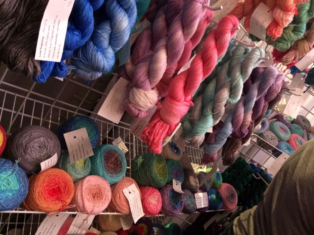 apple tree knits booth